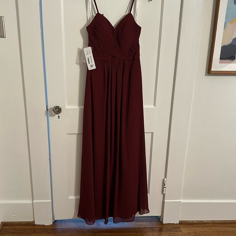 NWT Azazie Haleigh dress in burgundy - size A4